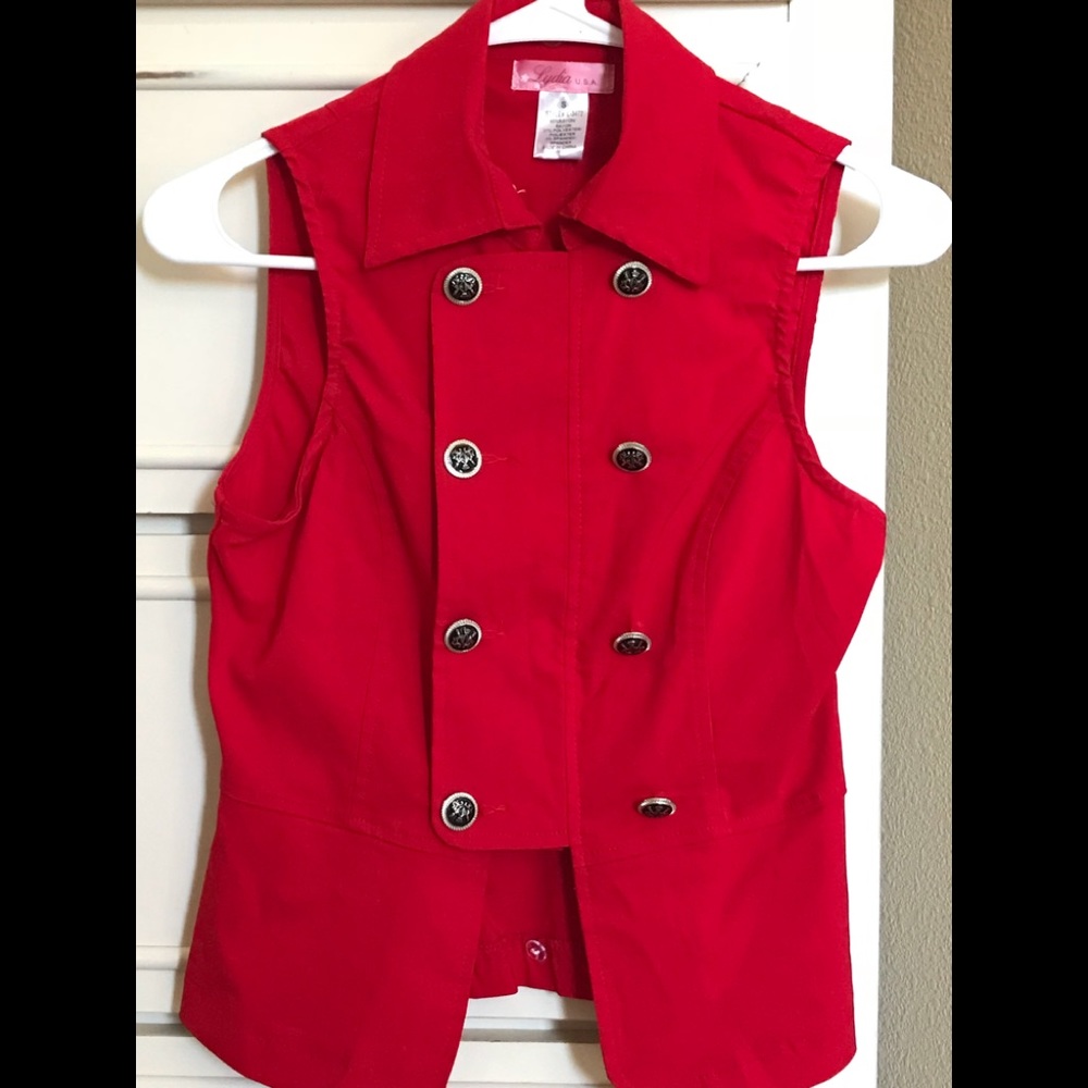 Lydia REDTop NWOT SIZE SMALL